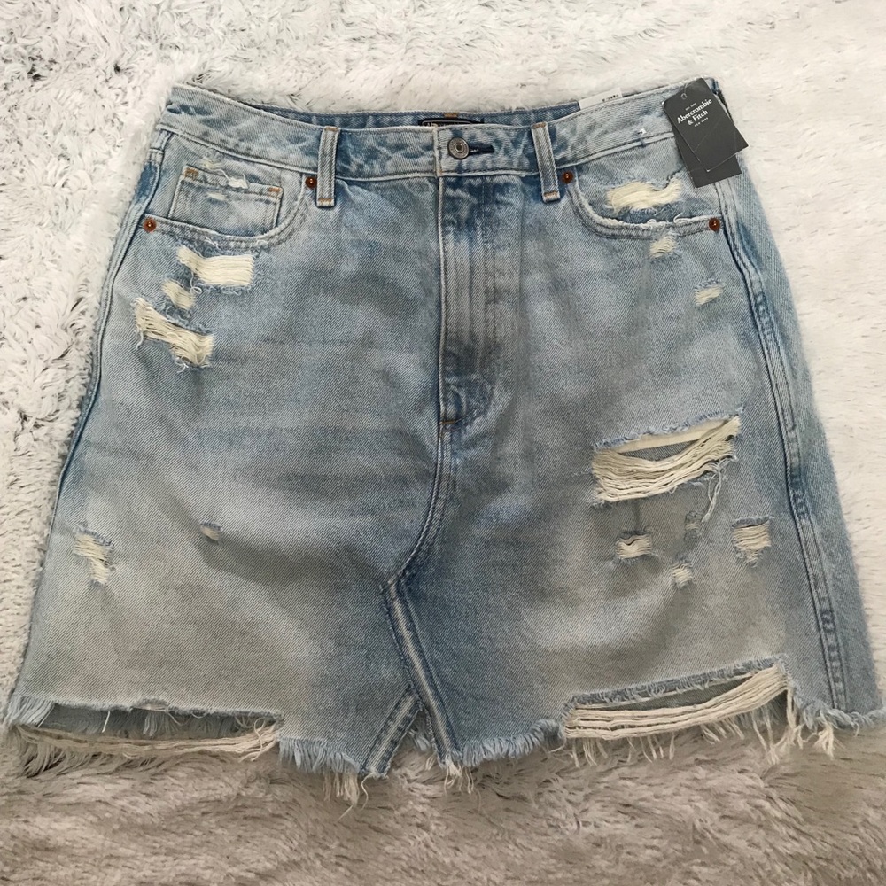 NEW wTag-ABERCROMBIE & FITCH Denim Skirt 31/12